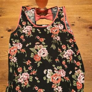 Fun summer top!